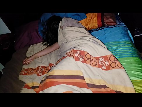❤️ Stepson berating sua jovem madrasta enquanto ela dorme. Porno vídeo em porno pt-br.image-kassir.ru